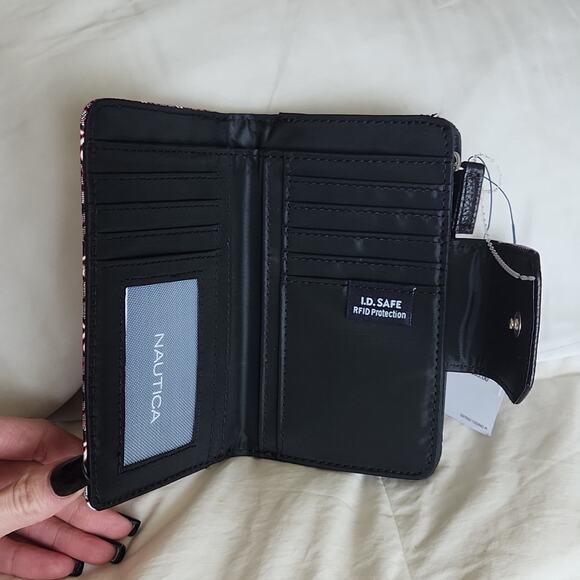 Nautica Logo Pattern RFID Blocking Wallet - NWT - Picture 3 of 5